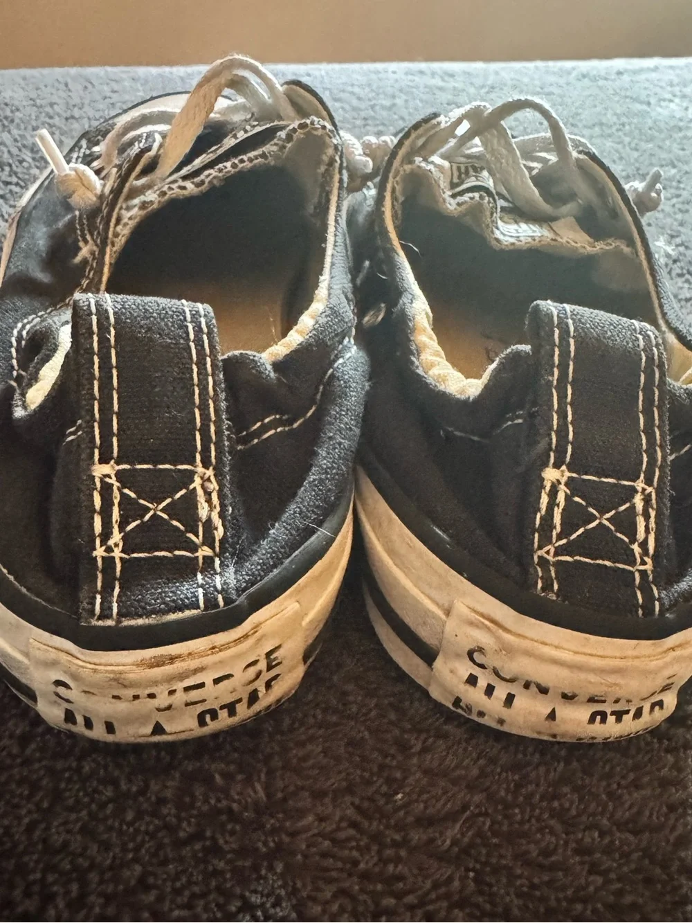 Converse Girls Black Low-Top Chuck Taylor All Star Shorline slip-on sneakers